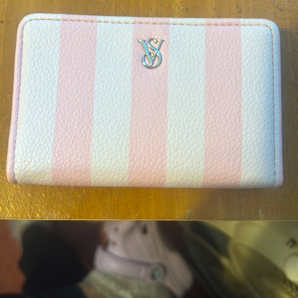 Victoria Secret Wristlet brand new (not with tags)